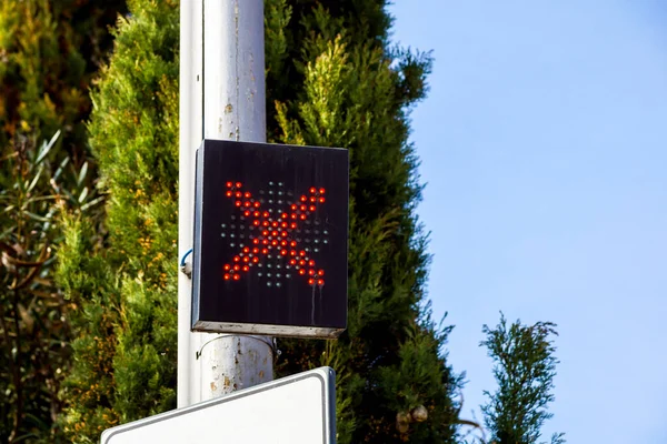 Een Verkeerslicht Toont Rood Licht Teken — Stockfoto