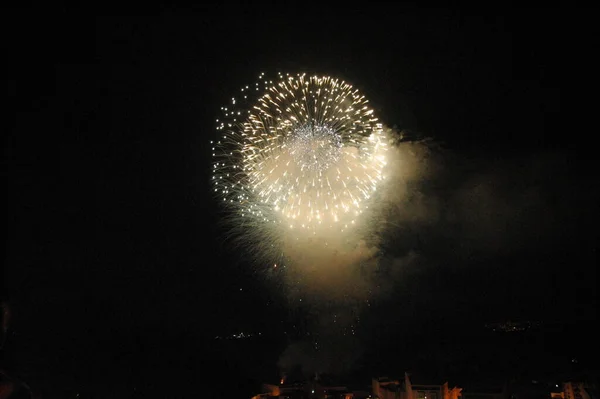 Festival Vuurwerk Lucht Pyrotechnische Explosie — Stockfoto