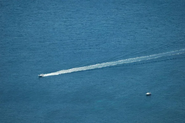 Velero Lancha Motora Mar Mediterráneo Espanto — Foto de Stock