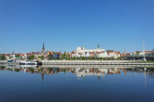 Szczecin 奥德河畔的老城 — 图库照片