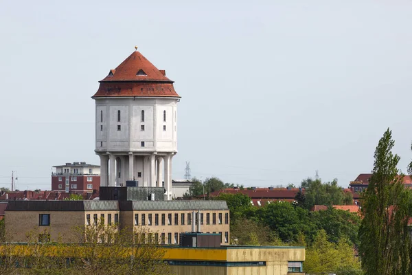 Järnvägsstationen Rathenow Och Vattentornet — Stockfoto