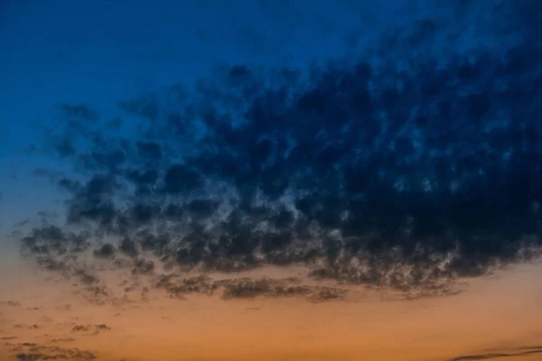 Cielo Azul Naranja Noche —  Fotos de Stock