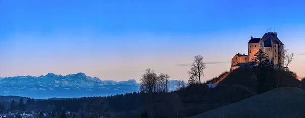 Waldburg Köyündeki Waldburger Şatosu Akşam Havasında — Stok fotoğraf