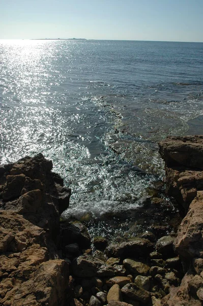 Ακτή Της Κόστα Μπλάνκα Κύματα Και Σερφ Ισπανία — Φωτογραφία Αρχείου