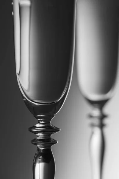 Detail Pohled Střední Části Mezi Sklenicemi Šampaňského Jas Gradient Pozadí — Stock fotografie