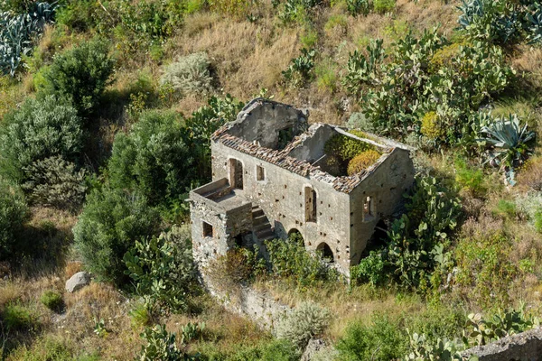 Abandonada Aldea Montaña Pentidattilo — Foto de Stock