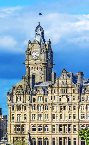 Der Balmoral Uhrenturm Ein Historisches Gebäude Edinburgh — Stockfoto