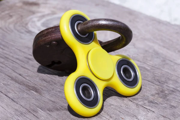 Stress Relaxation Fidgets Cube Spinner Exhausted People — Stock Photo, Image