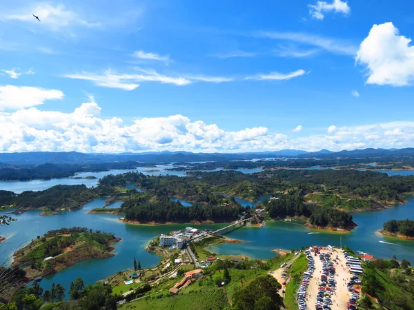 Vanuit Lucht Uitzicht Bergen Rivier Wolken — Stockfoto