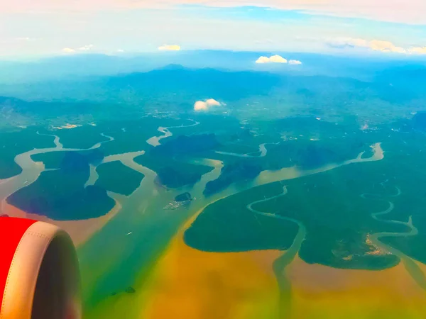 Tayland Krabi Deki Uçak Penceresinden Bulanık Deniz Manzarası — Stok fotoğraf
