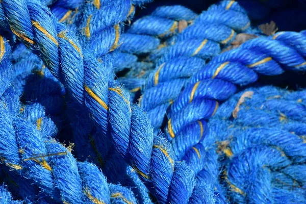 Швартова Мотузка Синьому — стокове фото