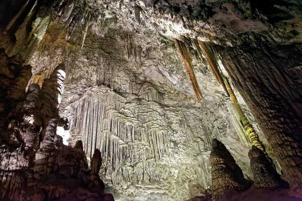 Cave Mountains — Stock Photo, Image