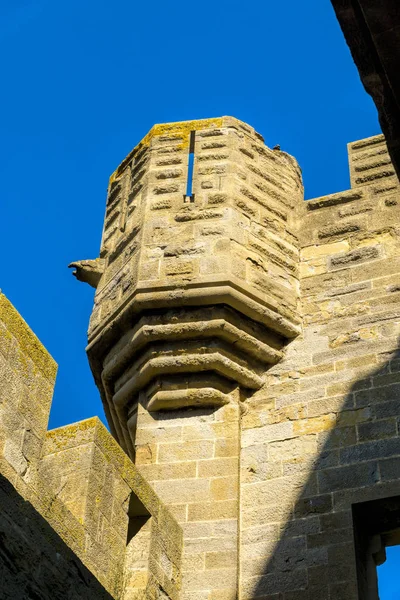 Detail Pohled Opevněnou Věž Historické Tvrze Carcassonne Francii — Stock fotografie