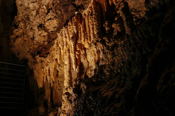 Uma Bela Vista Concreto Carbonato Caverna Corchia Recentemente Aberto Tuscany — Fotografia de Stock