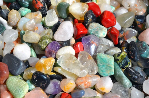 Viele Farbige Steine Auf Einem Nahaufnahme Foto — Stockfoto
