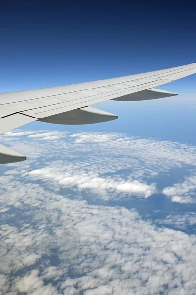 Vliegtuig Vlucht Vliegen Vliegen Reizen Vakantie Vleugel Van Het Vliegtuig — Stockfoto