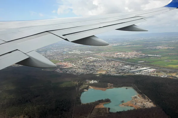 Αεροσκάφη Πτήση Μύγα Μύγα Ταξίδια Διακοπές Πτέρυγα Αεροπλάνου Ταξίδια Διακοπών — Φωτογραφία Αρχείου