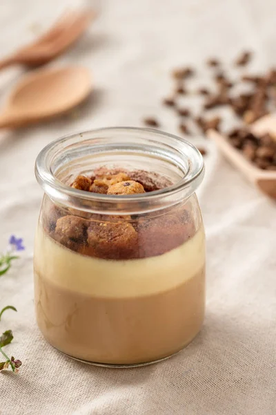 Französisches Gebäck Auf Dem Tisch — Stockfoto