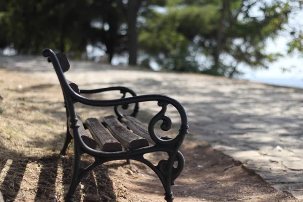 Velho Banco Vazio Parque — Fotografia de Stock