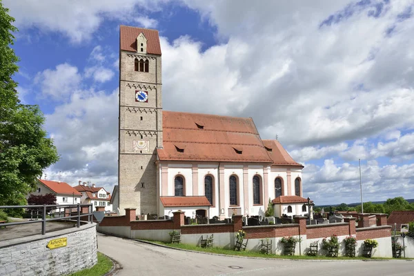 Församlingskyrkan Leeder Övre Bayern — Stockfoto