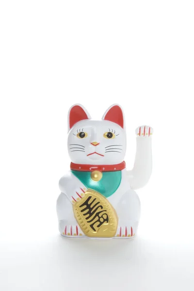 Gato Plástico Maneki Neko Simbolizando Suerte Riqueza Sobre Fondo Blanco — Foto de Stock