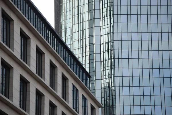 超高層ビル 超高層ビル ファサード オフィスビル ビジネス ヘッセン ドイツ ブラッド 銀行地区 — ストック写真