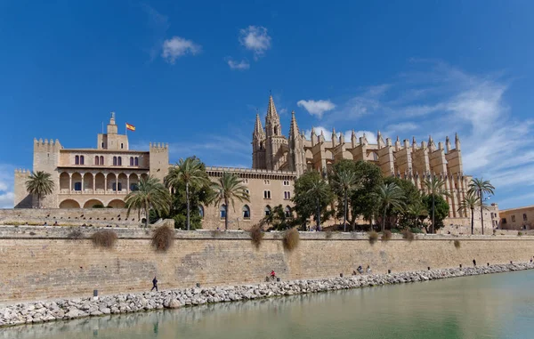 Seu Palacio Almundaina — Stockfoto