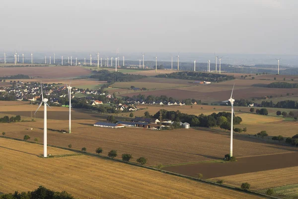 Energia Wiatrowa Urządzenia Turbin Wiatrowych — Zdjęcie stockowe