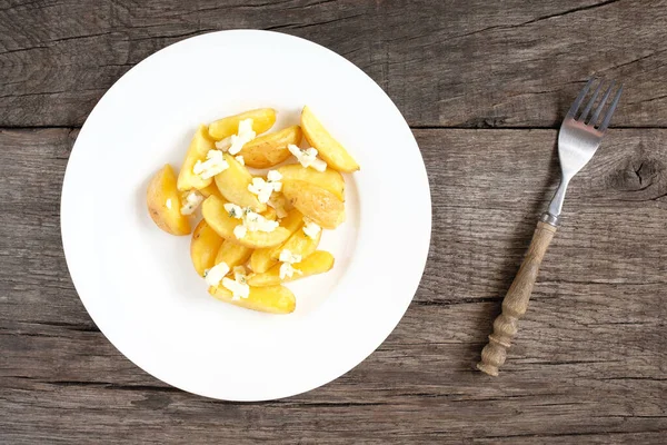 Patatas Fritas Con Cáscara Queso Feta Con Tomillo Limón Plato — Foto de Stock