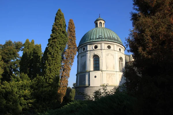 Schilderachtig Uitzicht Prachtige Middeleeuwse Kathedraal Architectuur — Stockfoto