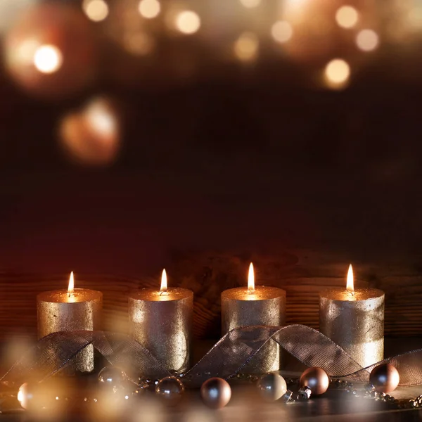 Τέσσερα Κεριά Κατά Την Εποχή Της Έλευσης — Φωτογραφία Αρχείου