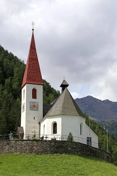 Kaplica Gertrauda Ultental Południowym Tyrolu — Zdjęcie stockowe