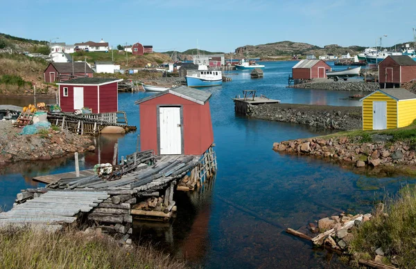 Fiskeredskap Sitter Rustika Träbryggor Och Klippbryggor Som Sträcker Sig Liten — Stockfoto