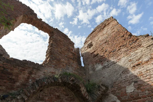 Nahaufnahme Eines Teils Der Hauswand Von Kleinen Steinen — Stockfoto