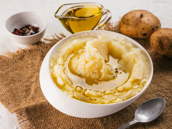 Mashed Potatoes White Bowl Sackcloth Pepper Olive Oil Textured Concrete — Stock Photo, Image