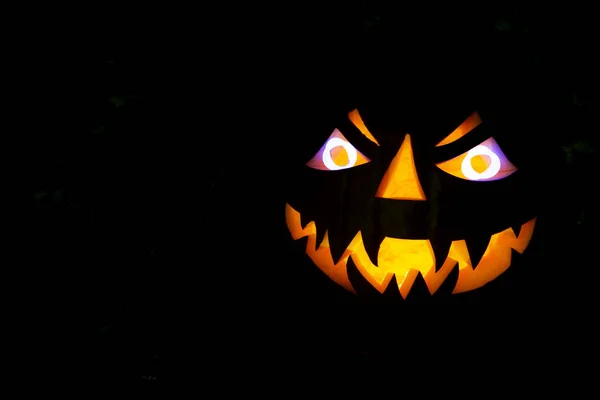 Kivilágított Halloween Tök Fekete Háttér — Stock Fotó