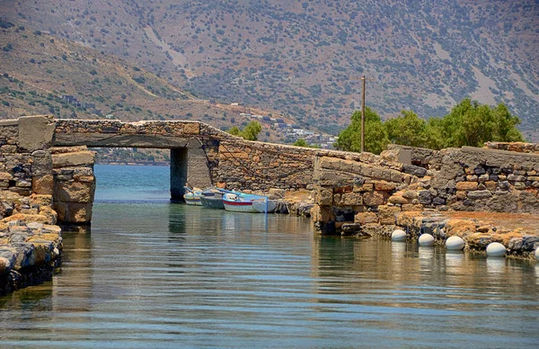 Ιστορική Γέφυρα Ελούντα Τσιμέντο — Φωτογραφία Αρχείου