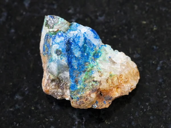 Makroaufnahmen Natürlicher Mineralgesteine Tennantit Kristall Grüner Tirolit Und Blauer Azurit — Stockfoto