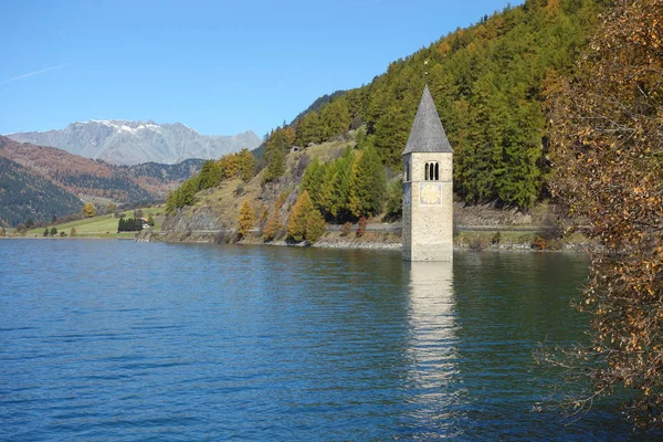 Lac Reschen Dans Tyrol Sud — Photo