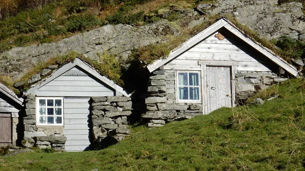 Hirtenhütten Auf Dem Berg — Stockfoto