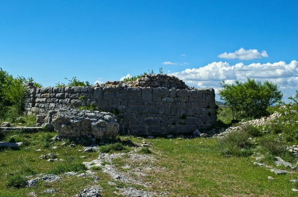Bribir Kalesi Dalmaçya Daki Gözetleme Kulesinin Kalıntıları — Stok fotoğraf