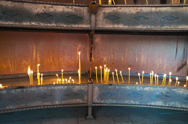 Place Pour Foudre Bougies Dans Monastère Serbe — Photo