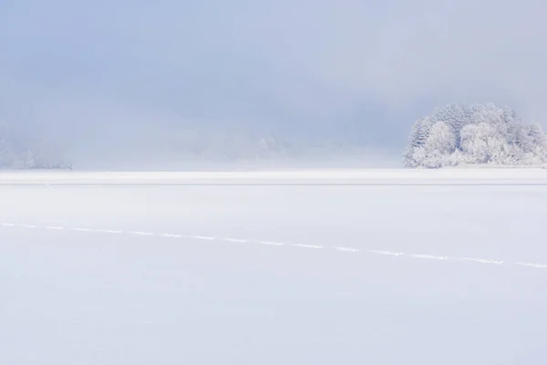 冬のイースター湖 — ストック写真
