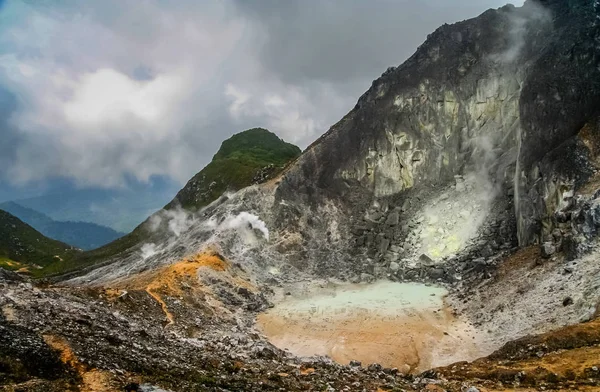 Volcán Gunung Sibayak Sumatra Indonesia —  Fotos de Stock