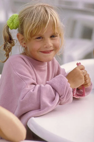 Niedliches Kinderporträt Glückliche Kindheit — Stockfoto