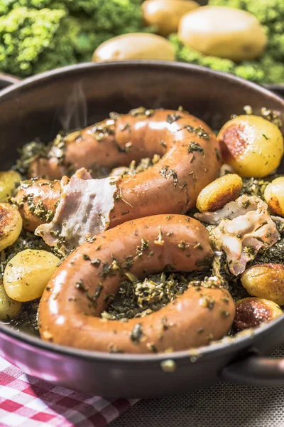 Chaux Avec Saucisse Gruau Pommes Terre Grillées — Photo