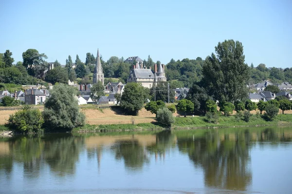Frankrijk Langeais Bezienswaardigheid Architectuur Loire Stad Oever Rivier Rivier Loire — Stockfoto