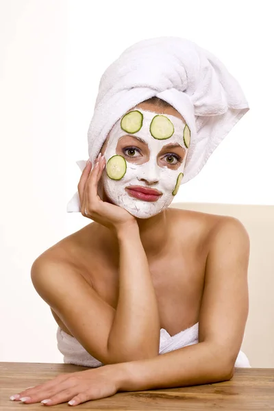 Kvinna Med Ansiktsmask 240910 — Stockfoto