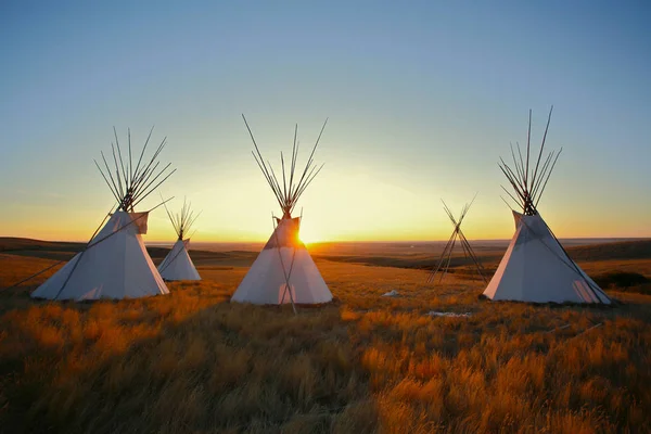 Indiano Tipis Nord America — Foto Stock