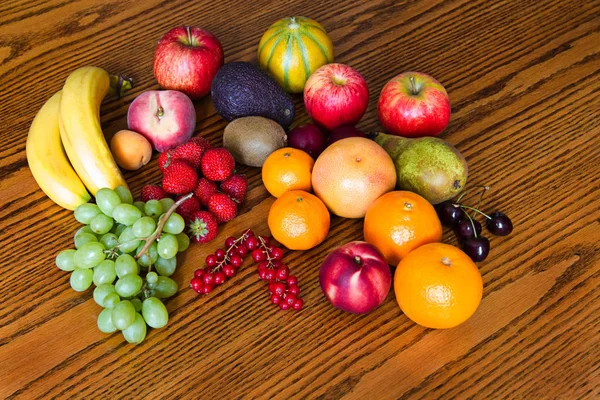 Fruits Frais Apparence Naturelle Avec Fond Bois — Photo